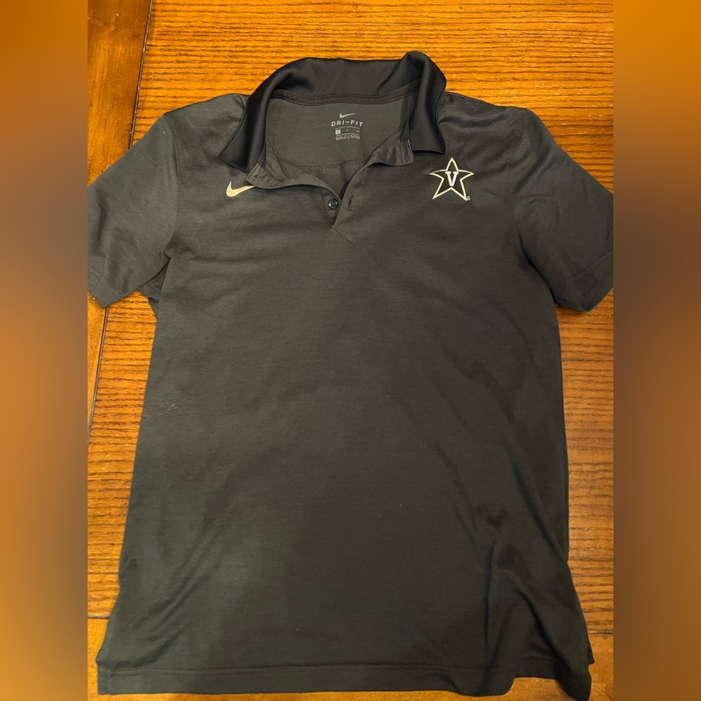 Men’s Small Vanderbilt Nike Dri-Fit Polo